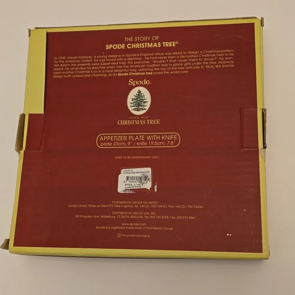Spode Christmas Tree Appetizer Plate with Knife